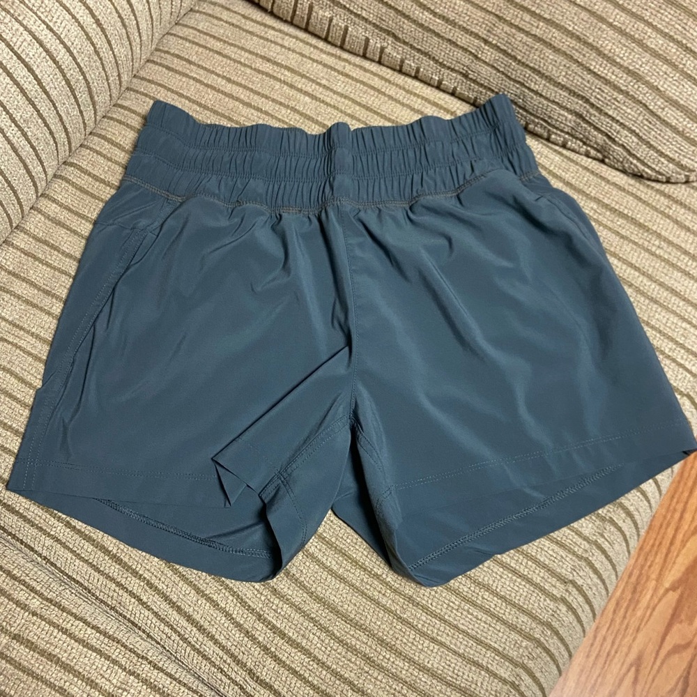 Free Fly Women’s Pull On Breeze Shorts